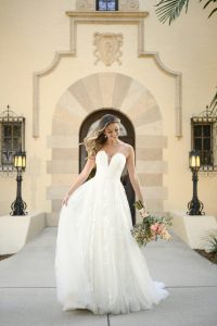 7076 - Stella York Wedding Gown